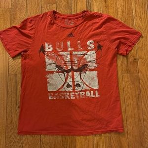 Adidas Bulls Tee shirt
